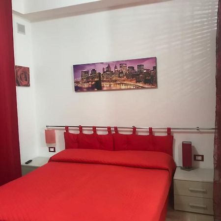 Da Gianni E Bea Hotel Foligno Bagian luar foto