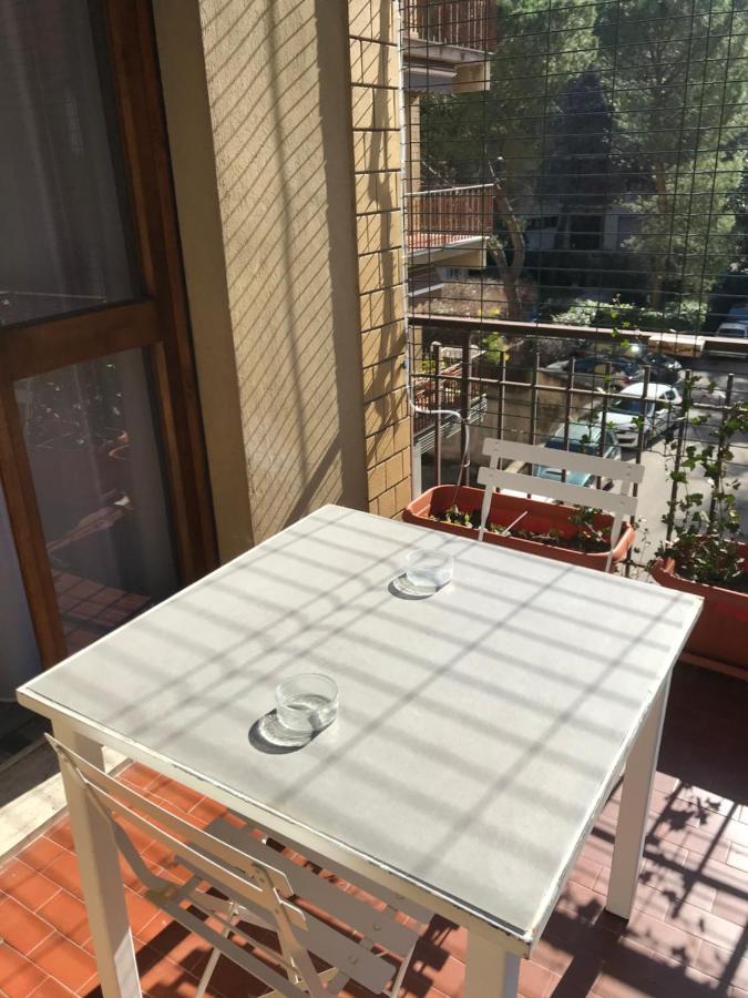 Da Gianni E Bea Hotel Foligno Bagian luar foto